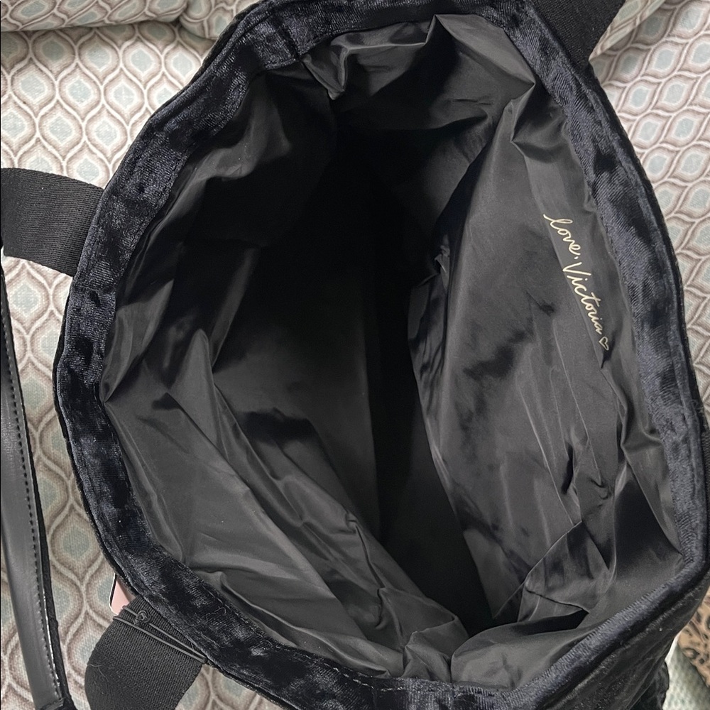 Victoria's Secret Tote NWT - Picture 4 of 7